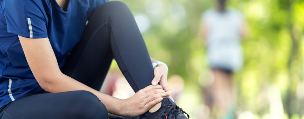 What's the Difference Between Sprains and Strains?